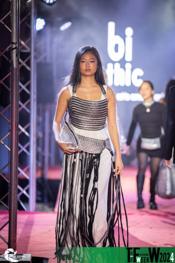 Bi Ethic - Matt pictures photography - Toulouse Fashion Week 2024 -Night Light - Grande halle de l